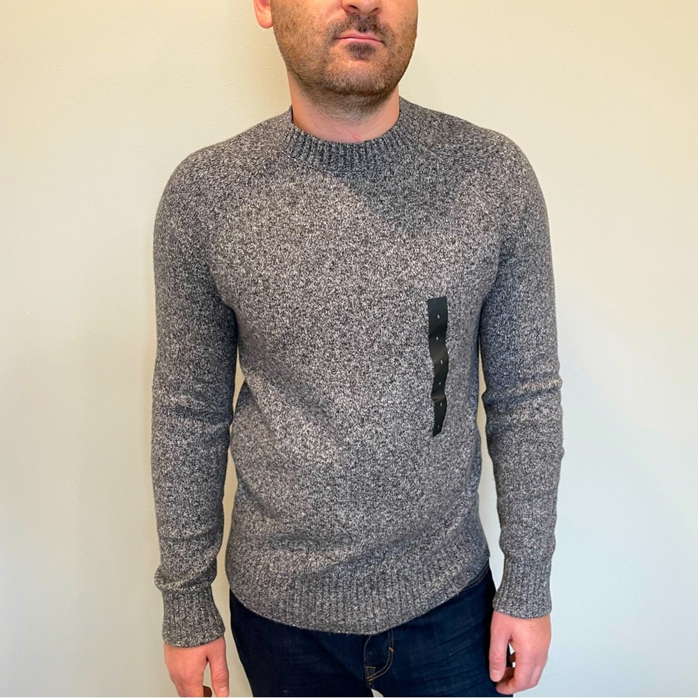 Banana Republic- NEW Cotton blend grey sweater, warm winter cozy Small
